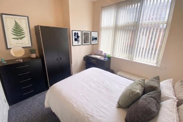 2 bed house, Beckingham Road, Victoria Park, Leicester, LE21HB - Image 2