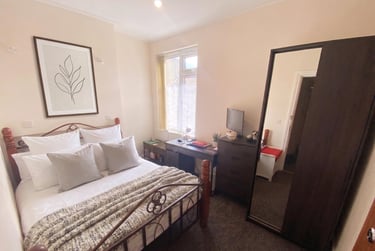 2 bed house, Beckingham Road, Victoria Park, Leicester, LE21HB - Image 1