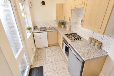 3 bed house, Paget Street, City Centre, Loughborough, LE115DU - Image 1