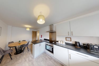 Townhouse - Image 6