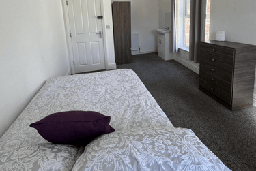 6 bed house, Cranbrook Avenue, Newland, Hull, HU67SN - Image 9