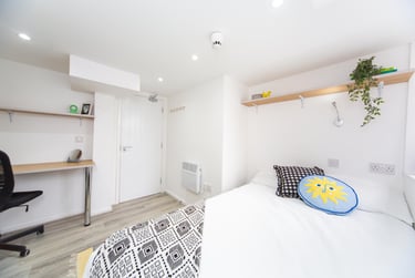 7 bed house, Parr Street, City Centre, Liverpool, L14JN - Image 3