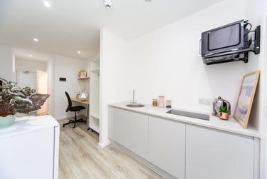 1 bed house, Parr Street, City Centre, Liverpool, L14JN - Image 1