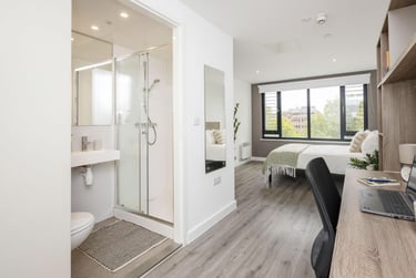 Prestige Ensuite at Howard Gardens, Howard Gardens, Adamsdown, Cardiff, CF240FA - Image 4