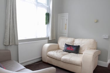 5 bed house, Greenhill Road, Clarendon Park, Leicester, LE23DN - Image 2