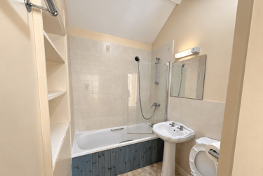 6 bed house, Newport, Uphill, Lincoln, LN13DN - Image 6