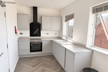 4 bed house, Portland Apartments, City Centre, Lincoln, LN57JX - Image 2