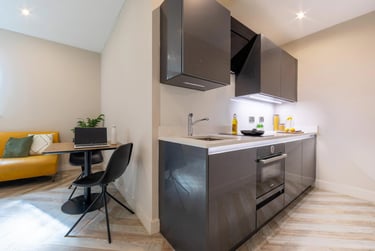 Silver One Bed Apartment at 121 Princess Street, 121 Princess Street, City Centre, Manchester, M17AG - Image 6