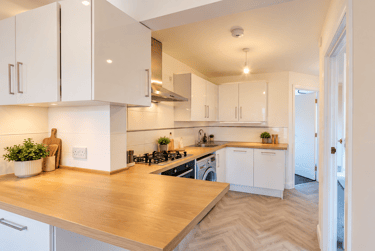5 bed house, High Street, Twerton, Bath, BA21DB - Image 4