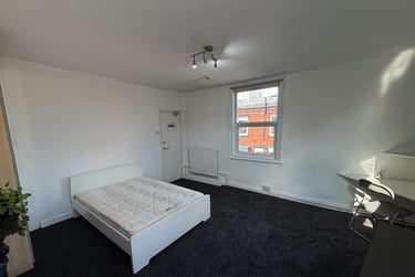 5 bed house, Thornville Mount, Hyde Park, Leeds, LS61JX - Image 12
