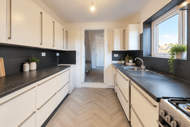 6 bed house, St Kildas Road, Twerton, Bath, BA23QJ - Image 2
