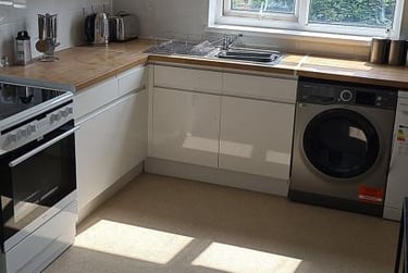2 bed house, Newtown Street, Highfields, Leicester, LE16WJ - Image 2