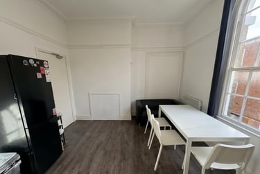 1 bed house, WyCliffe Street, Highfields, Leicester, LE15LR - Image 8