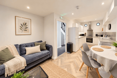 4 bed house, Old Market Street, City Centre, Bristol, BS20ER - Image 1