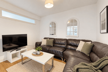 6 bed house, Ferndale Road, Filton, Bristol, BS70RP - Image 1