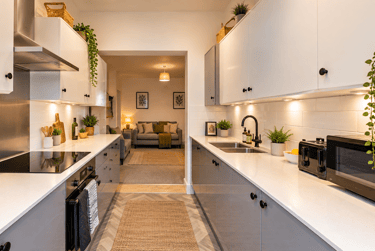 6 bed house, Vernon Terrace, Twerton, Bath, BA23DA - Image 2