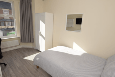 6 bed house, Bute Avenue, Radford, Nottingham, NG71QA - Image 5