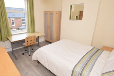 5 bed house, Rothesay Avenue, Radford, Nottingham, NG71PU - Image 1