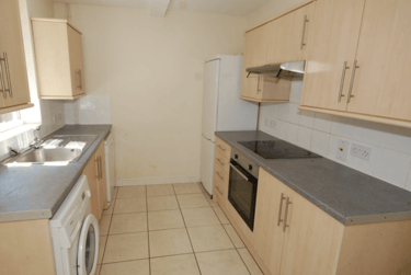 4 bed house, Teversal Avenue, Radford, Nottingham, NG71PY - Image 6