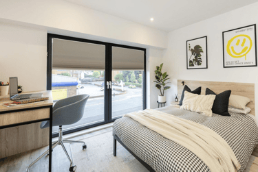 Classic Studio at The Fabric Works, 4 Leylands Road, Hyde Park, Leeds, LS27FF - Image 1