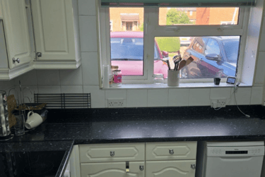 4 bed house, Blackbrook Road, City Centre, Loughborough, LE114PZ - Image 1