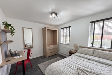 8 bed house, Goldfinch Close, City Centre, Loughborough, LE113HG - Image 9