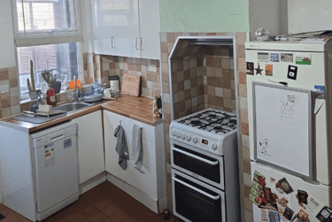 2 bed house, Hastings Street, City Centre, Loughborough, LE115AX - Image 2