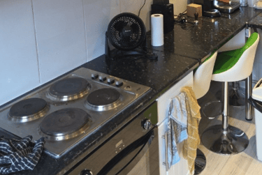 4 bed house, Hermitage Road, City Centre, Loughborough, LE114PF - Image 3