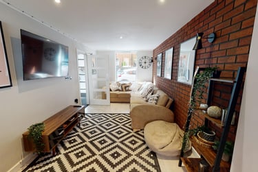 8 bed house, North Sherwood Street, Arboretum, Nottingham, NG14EN - Image 2