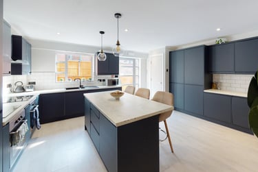 8 bed house, North Sherwood Street, Arboretum, Nottingham, NG14EN - Image 1