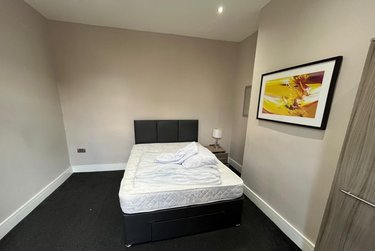 1 bed house, Room 2, 86 Hough Lane, Bramley, Leeds, LS133PT - Image 5