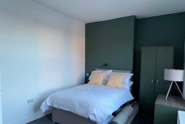 1 bed house, Room 5, 28 Dragon Parade, Cookridge, Leeds, HG15DA - Image 1