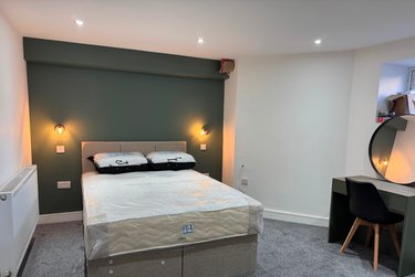 1 bed house, Room 1, 28 Dragon Parade, Cookridge, Leeds, HG15DA - Image 1