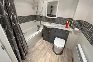 2 bed flat, Yearsley House, Clifton, York, YO318SZ - Image 5