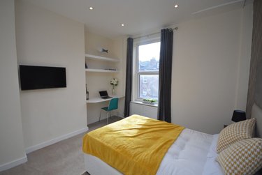 7 bed house, Norwood Terrace, Hyde Park, Leeds, LS61EA - Image 7