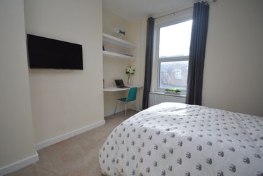 7 bed house, Norwood Terrace, Hyde Park, Leeds, LS61EA - Image 8