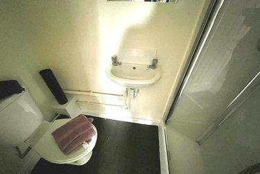 1 bed house, Halton, Harehills, Leeds, LS157RN - Image 4