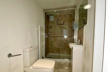 6 bed house, Langdale Terrace, Kirkstall, Leeds, LS63DY - Image 14