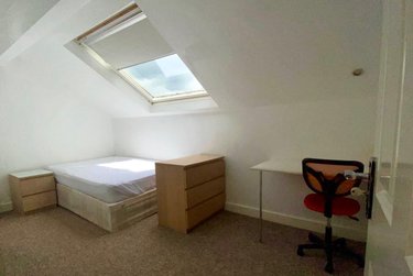 6 bed house, Langdale Terrace, Kirkstall, Leeds, LS63DY - Image 7