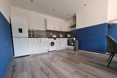 3 bed house, Woodside Terrace, Burley, Leeds, LS42QT - Image 9