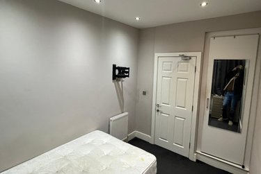 1 bed house, Room 4, 86 Hough Lane, Bramley, Leeds, LS133PT - Image 5