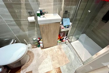 1 bed house, Room 1, 86 Hough Lane, Bramley, Leeds, LS133PT - Image 2
