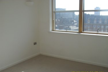 2 bed flat, West Point, City Centre, Leeds, LS14JJ - Image 6
