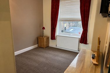 1 bed house, 6 Dragon Parade, Cookridge, Leeds, HG15DA - Image 1
