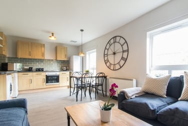 4 bed flat, Morrison Circus, Haymarket, Edinburgh, EH38DX - Image 6
