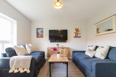 4 bed flat, Morrison Circus, Haymarket, Edinburgh, EH38DX - Image 4