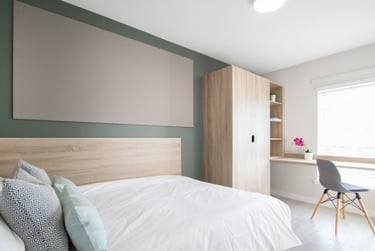 4 bed flat, Morrison Circus, Haymarket, Edinburgh, EH38DX - Image 2