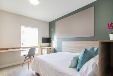 4 bed flat, Morrison Circus, Haymarket, Edinburgh, EH38DX - Image 4
