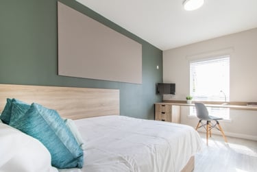 4 bed flat, Morrison Circus, Haymarket, Edinburgh, EH38DX - Image 11