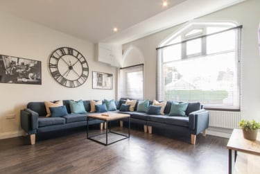 8 bed house, Fulford Road, Grange Garth, York, YO104BD - Image 2